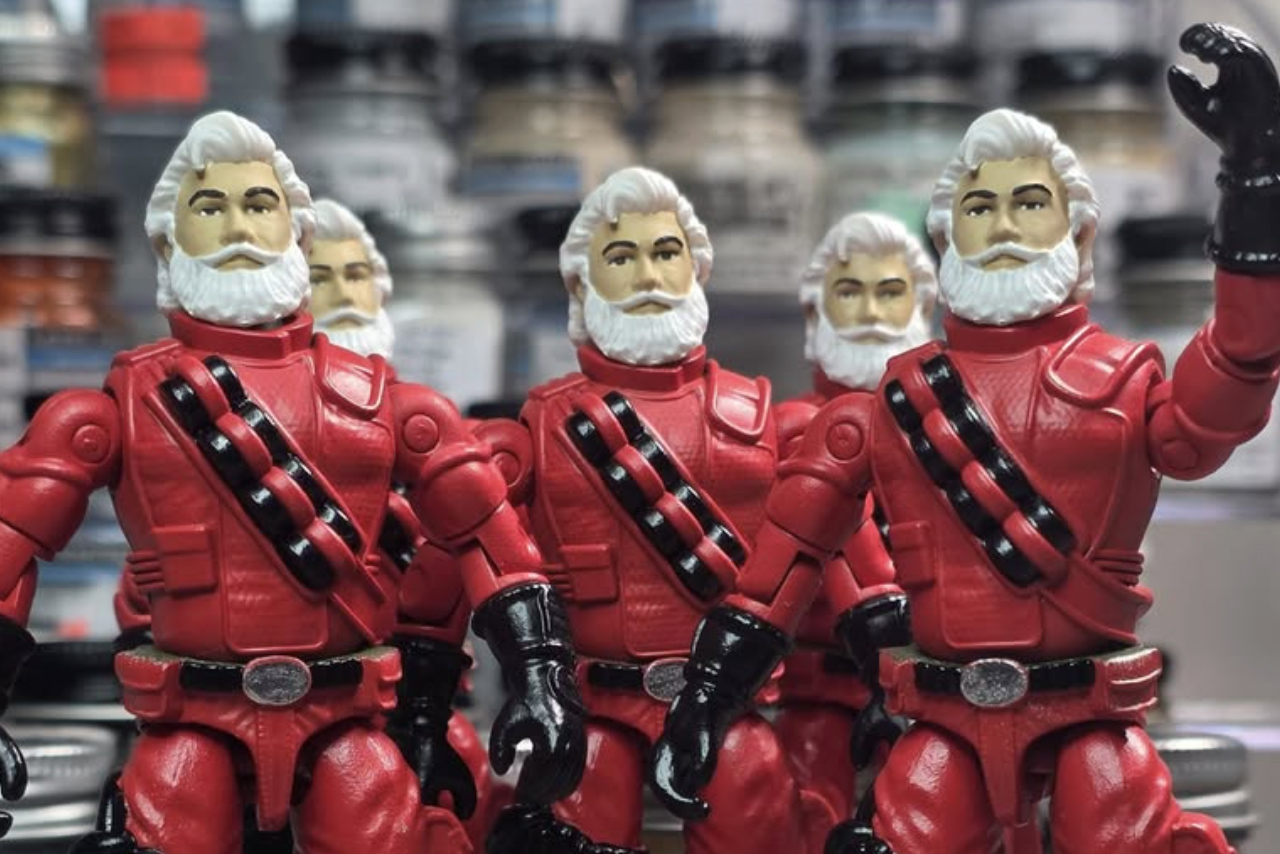 LeCroys Toys Unveils Exclusive ‘Strike Force Santa’ Action Figure at Retro-Toy Con
