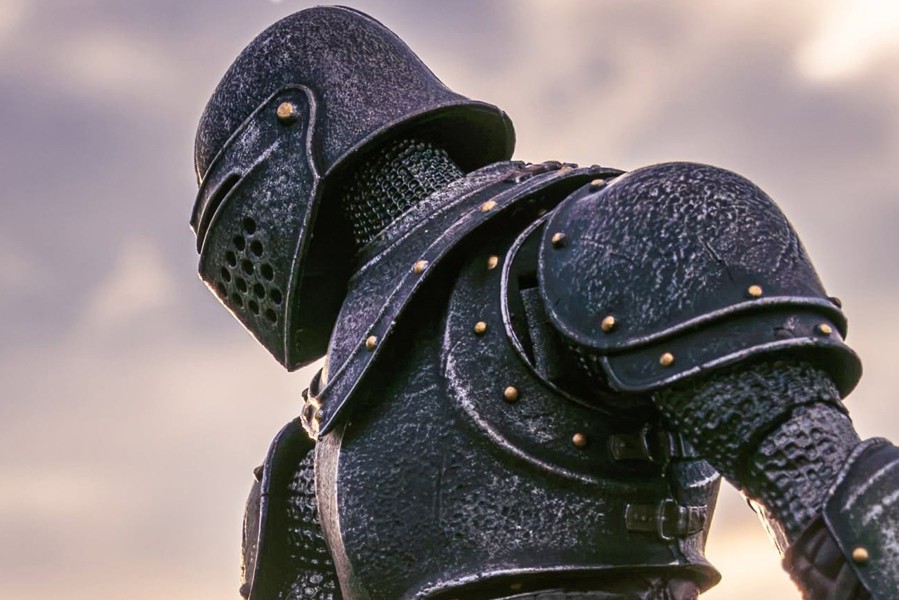 Savage Crucible Debuts Two New Knights at Titans Toy Expo